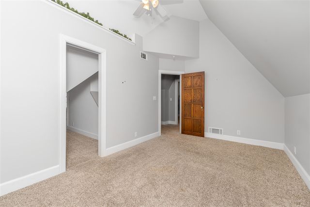 729 Edgemoor Avenue, Kalamazoo, MI 49008