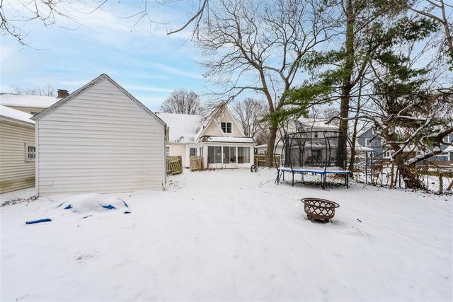 729 Edgemoor Avenue, Kalamazoo, MI 49008