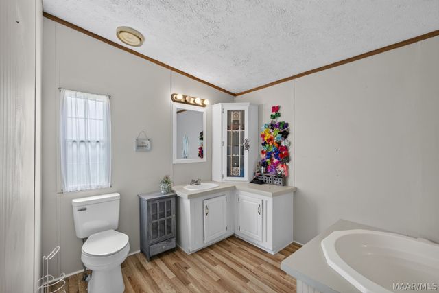 1905 County Road 34 Road, Clanton, AL 35045