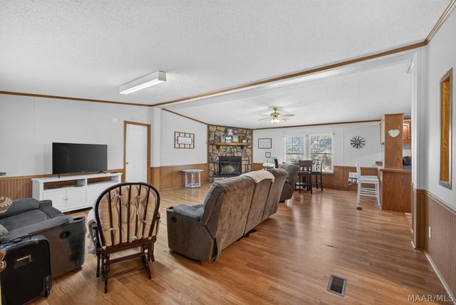 1905 County Road 34 Road, Clanton, AL 35045