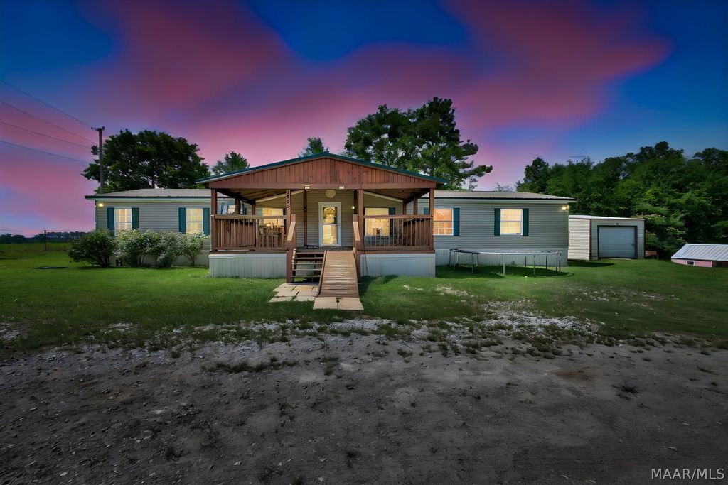 1905 County Road 34 Road, Clanton, AL 35045