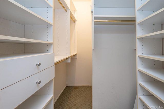 37 Windwatch Drive, Hauppauge, NY 11788