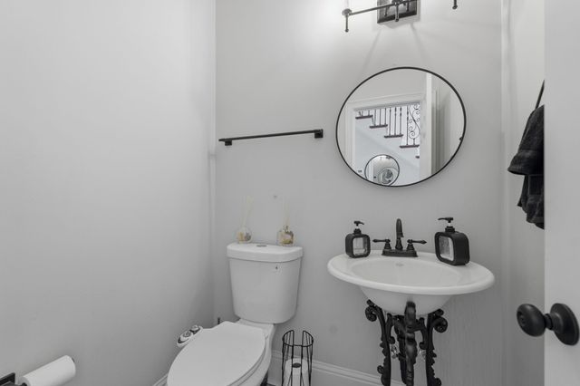 2205 Oakleigh Dr, Murfreesboro, TN 37129