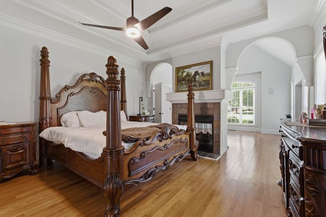 2205 Oakleigh Dr, Murfreesboro, TN 37129