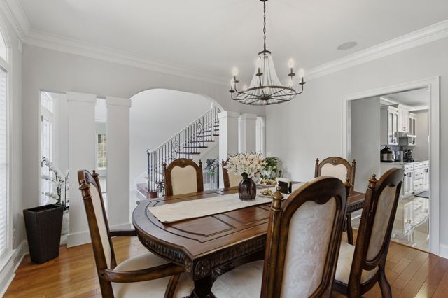 2205 Oakleigh Dr, Murfreesboro, TN 37129