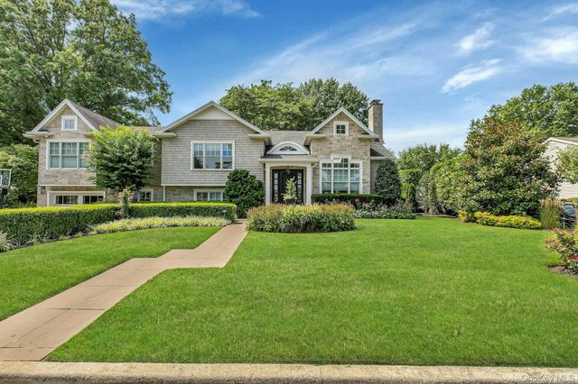 33 Harwood Drive E, Glen Cove, NY 11542