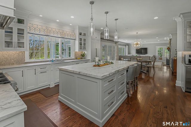 324 Silver Spring Road, Ridgefield, CT 06877
