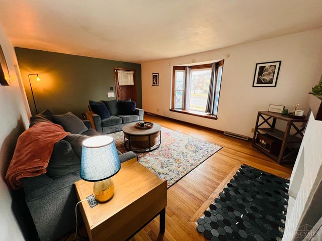 7905 Plainfield Road, Deer Park, OH 45236