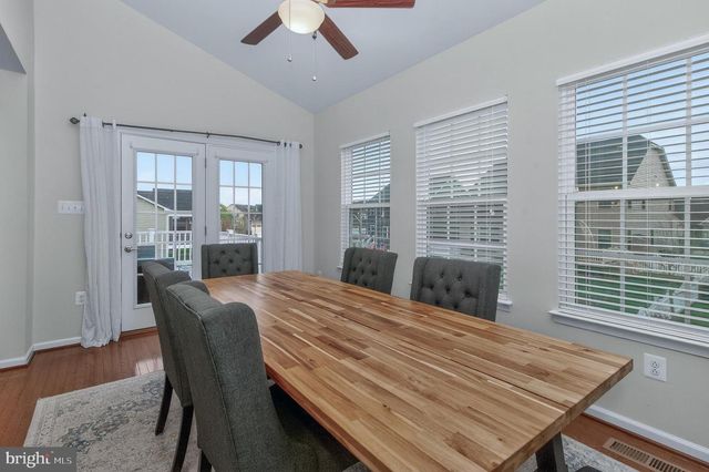 1113 LONG FARM CIR, Brunswick, MD 21716