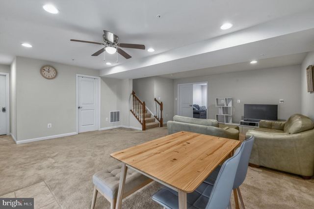 1113 LONG FARM CIR, Brunswick, MD 21716