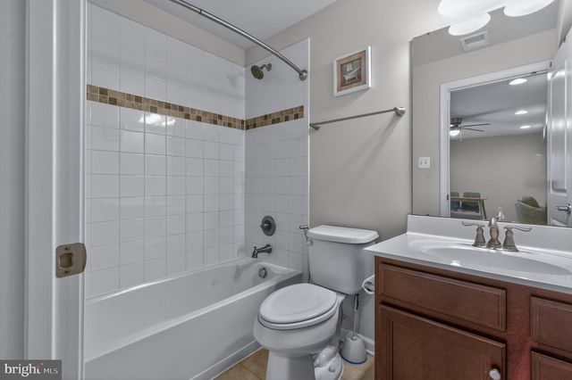 1113 LONG FARM CIR, Brunswick, MD 21716