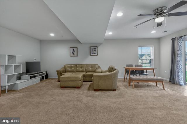 1113 LONG FARM CIR, Brunswick, MD 21716