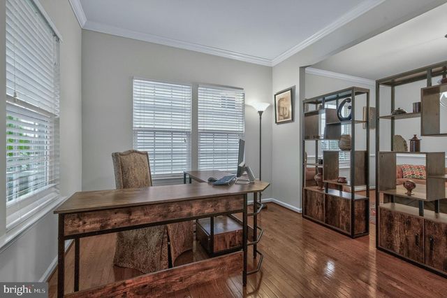 1113 LONG FARM CIR, Brunswick, MD 21716