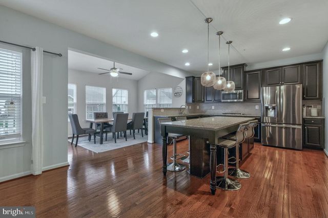 1113 LONG FARM CIR, Brunswick, MD 21716