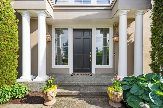 23115 SE 44th Street, Sammamish, WA 98075