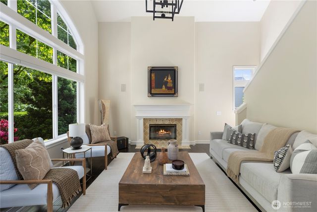 23115 SE 44th Street, Sammamish, WA 98075