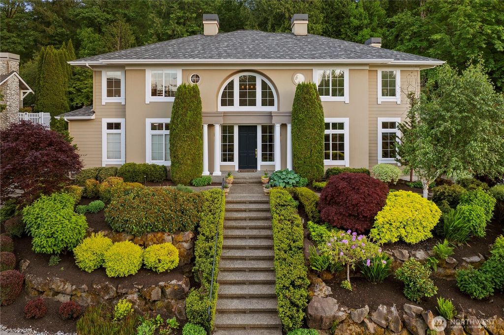 23115 SE 44th Street, Sammamish, WA 98075
