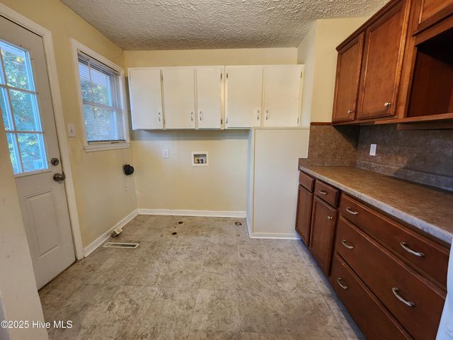 395 Maple Street, Jacksonville, NC 28540