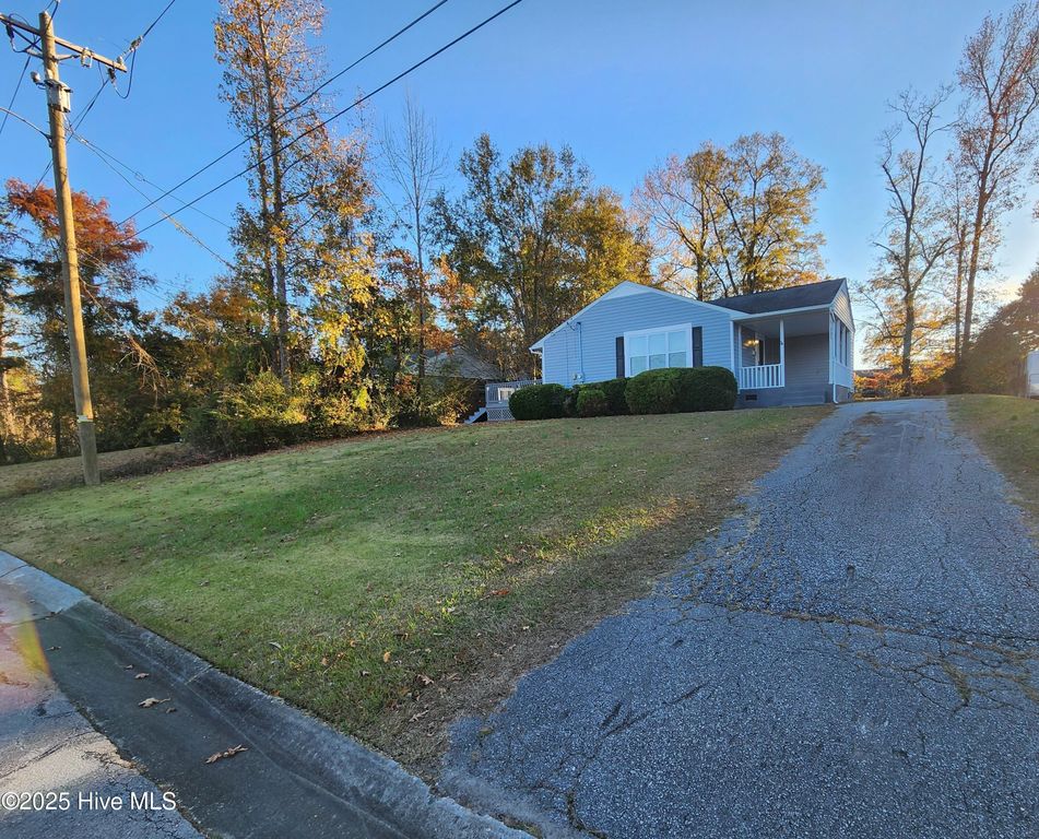395 Maple Street, Jacksonville, NC 28540