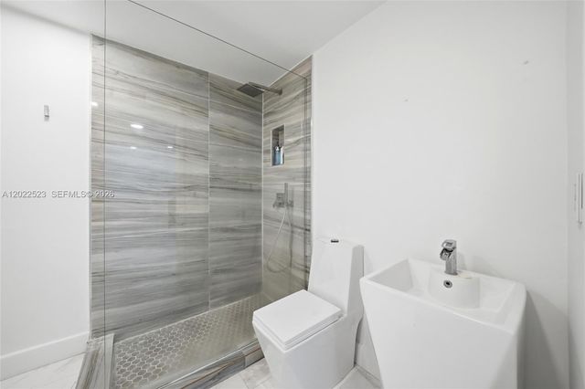 455 NE 210th Terrace, Miami, FL 33179