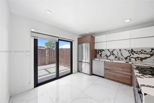 455 NE 210th Terrace, Miami, FL 33179