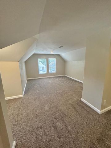 5246 Lyon Avenue, Kansas City, MO 64123