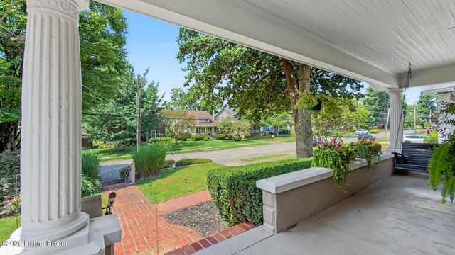 211 Pennsylvania Ave, Louisville, KY 40206
