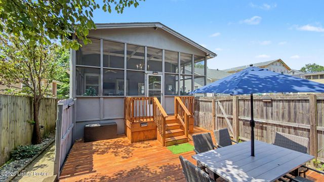 211 Pennsylvania Ave, Louisville, KY 40206