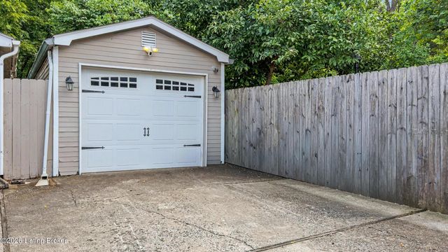 211 Pennsylvania Ave, Louisville, KY 40206