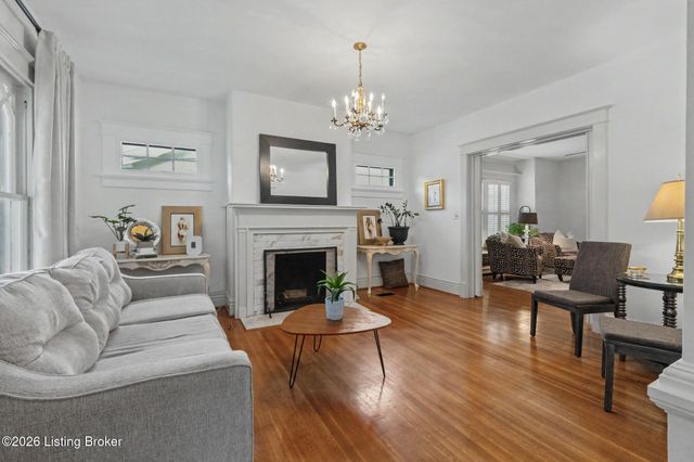 211 Pennsylvania Ave, Louisville, KY 40206
