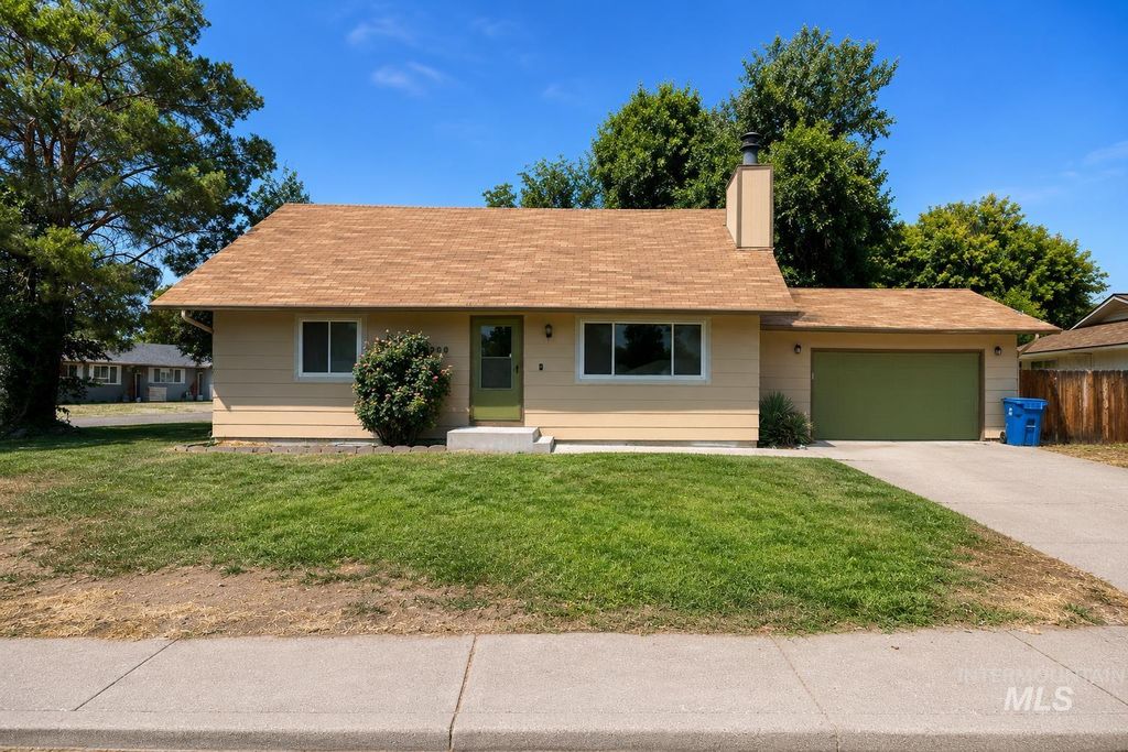 1200 E 9th N, Mountain Home, ID 83647 photo 1