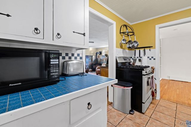 303 Bronson Road, Geddes, NY 13219