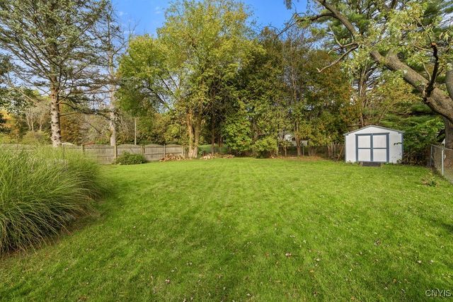 303 Bronson Road, Geddes, NY 13219