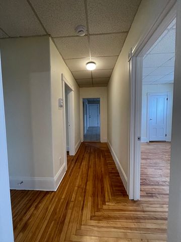 50 Whipple St 1, Worcester, MA 01607
