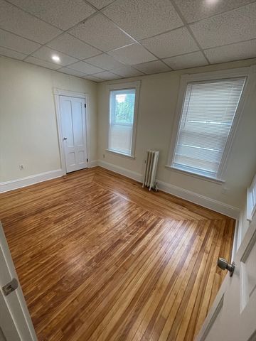50 Whipple St 1, Worcester, MA 01607