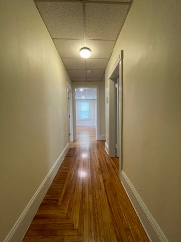 50 Whipple St 1, Worcester, MA 01607