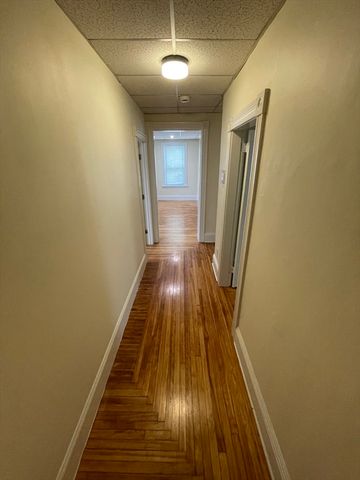 50 Whipple St 1, Worcester, MA 01607