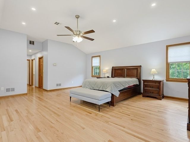 88 Andrews Rd, Marlborough, MA 01752
