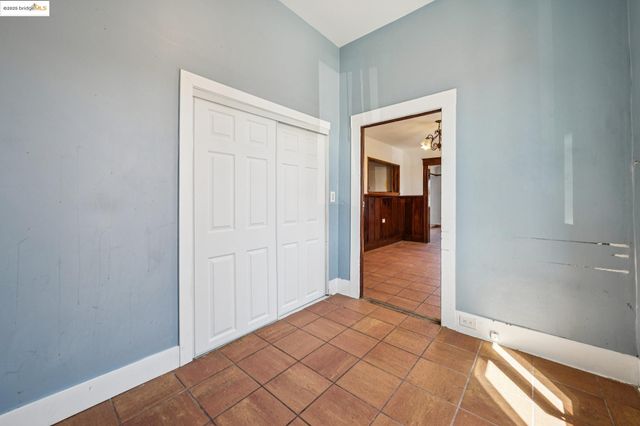 3427 Laguna Ave, Oakland, CA 94602