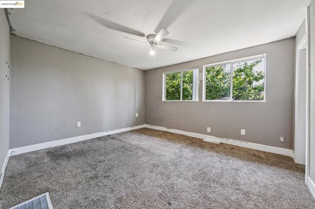 3427 Laguna Ave, Oakland, CA 94602