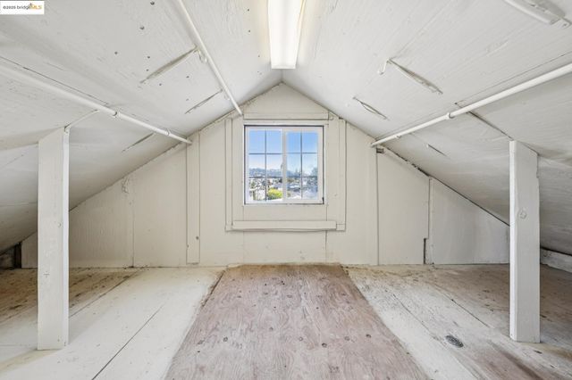 3427 Laguna Ave, Oakland, CA 94602