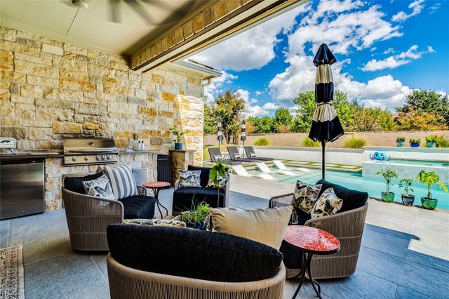 109 Bisset CT, Austin, TX 78738