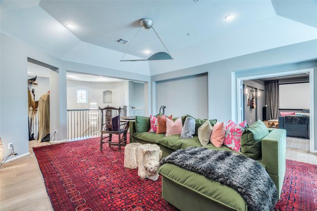 109 Bisset CT, Austin, TX 78738