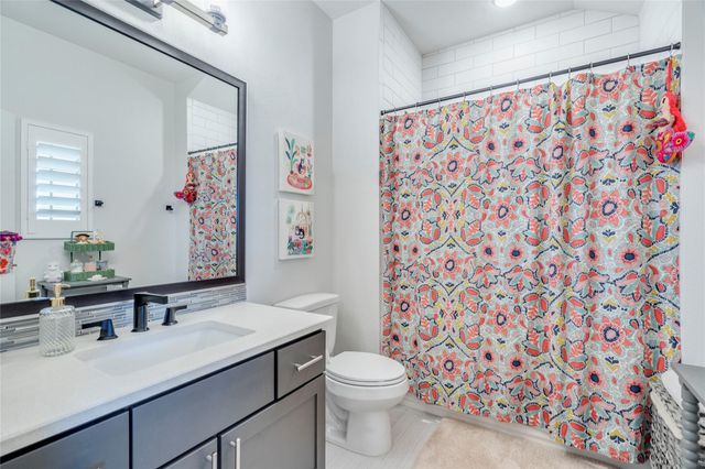 109 Bisset CT, Austin, TX 78738