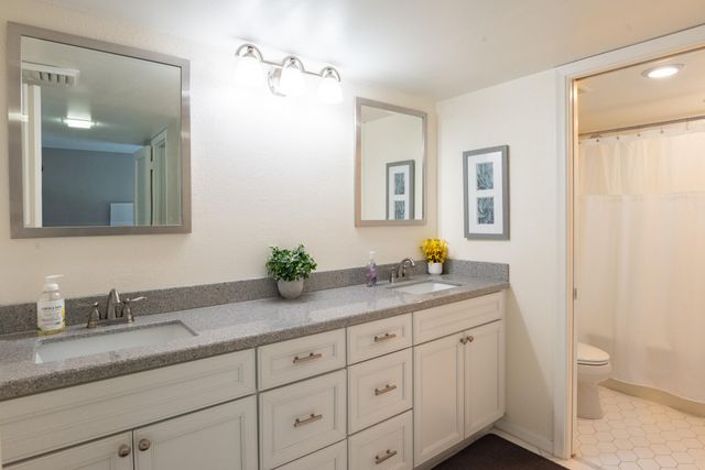 2000 PRESIDENTIAL Way 603, West Palm Beach, FL 33401