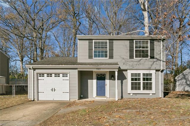 945 Chatsworth DR, Newport News, VA 23601