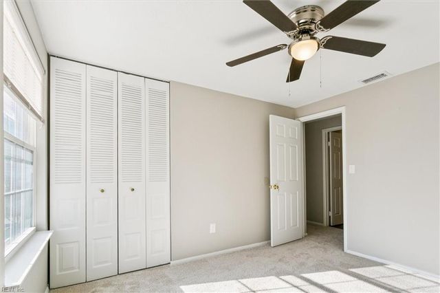 945 Chatsworth DR, Newport News, VA 23601