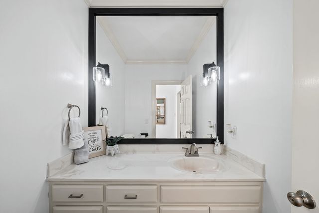 643 Cornwall Rd, Clarksville, TN 37043