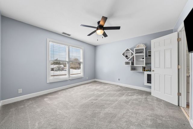 643 Cornwall Rd, Clarksville, TN 37043