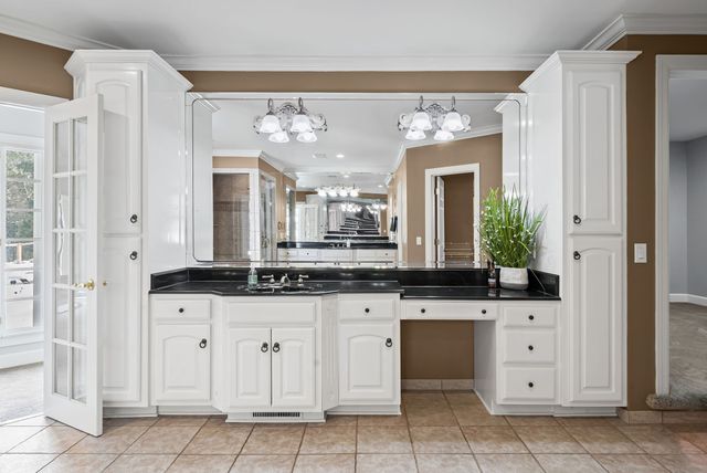 643 Cornwall Rd, Clarksville, TN 37043